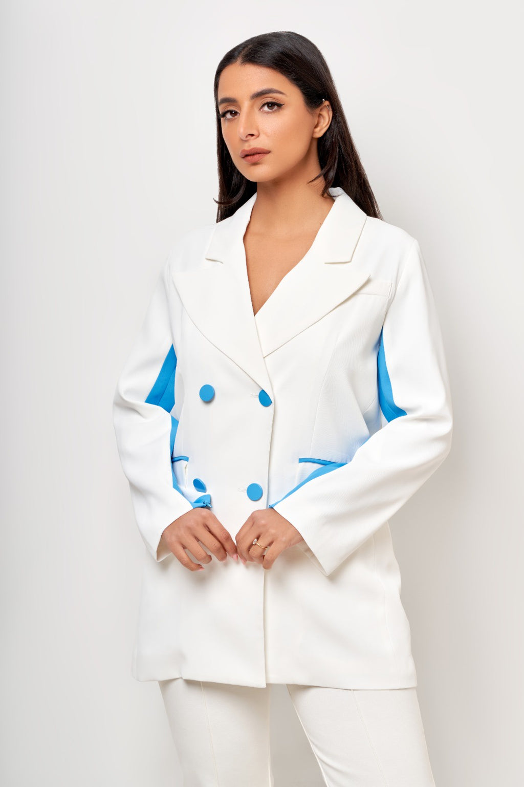 Be optimistic- blazer fit mid long sleeve plain-جاكت متناسق متوسط الطول اكمام طويله ساده