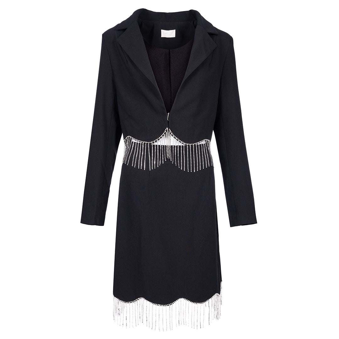Gleaming Glam set of skirt and fit long sleeve blazer طقم من قطعتين تنورة وجاكيت متناسق كم طويل